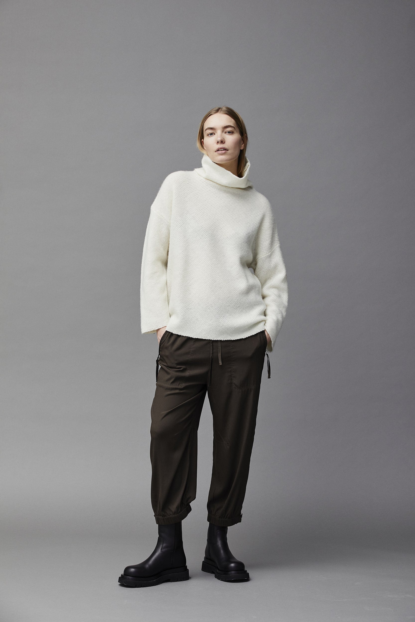 Wool Roll Neck