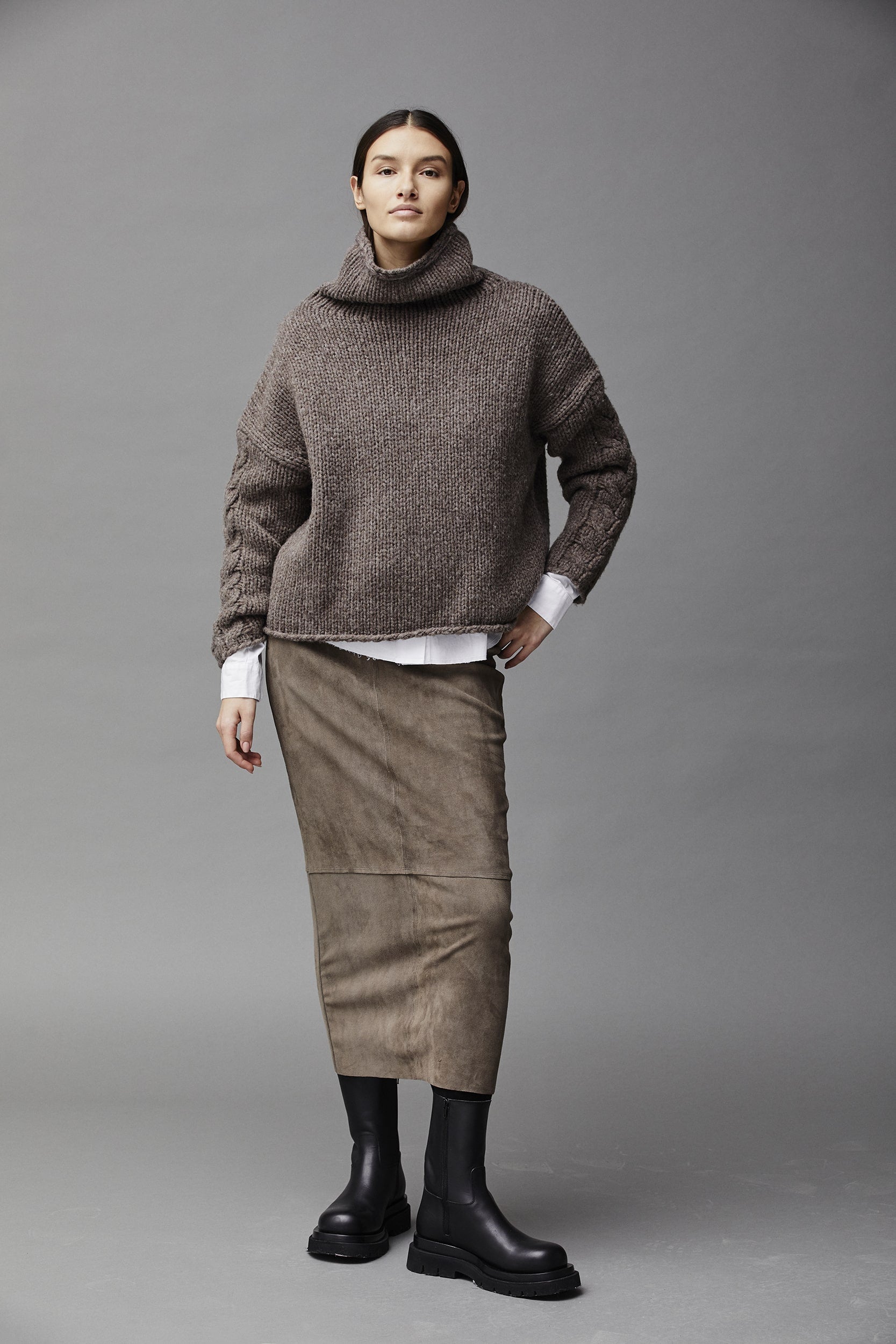 Wool Turtle Neck Cable