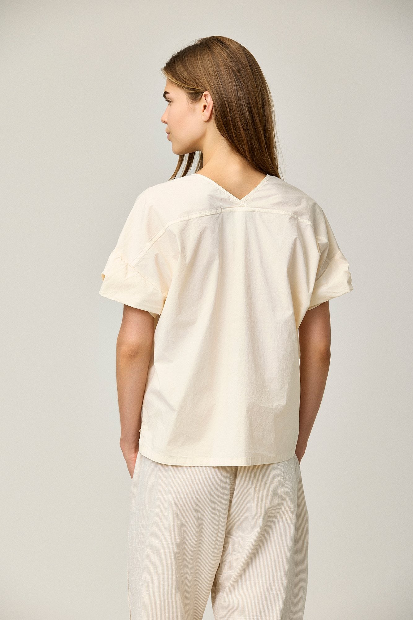 Cotton Stretch V-neck Blouse