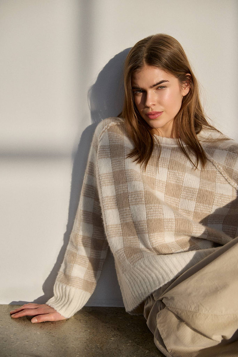 Cashmere Blend Crunky Check Sweater