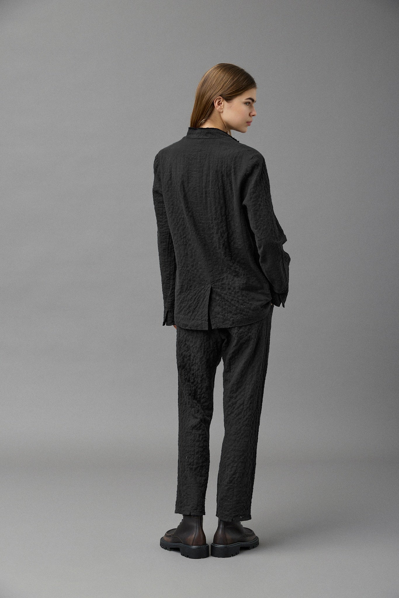 Cotton Herringbone Cropped Pants