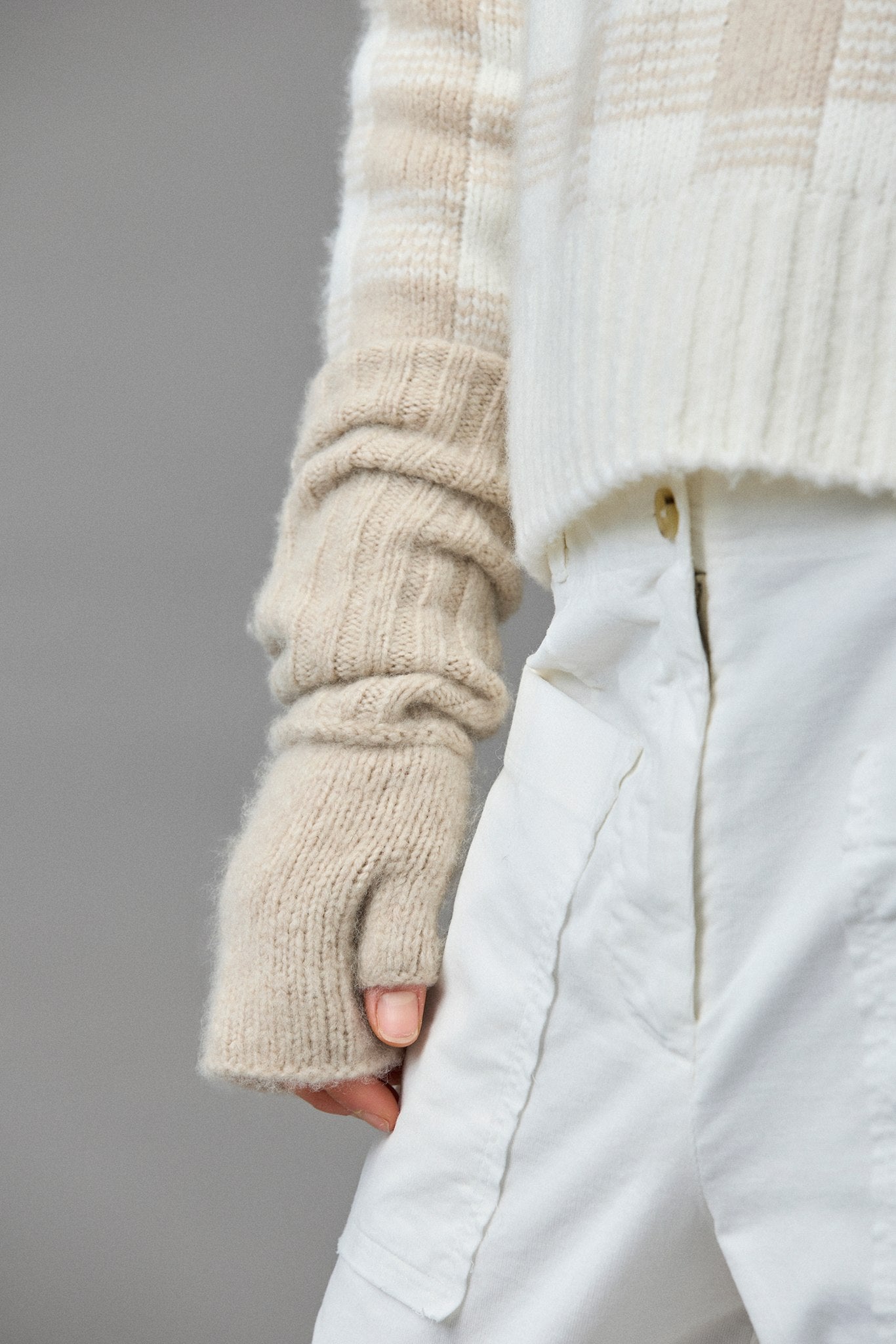 3 GG Cashmere Wrist Warmer